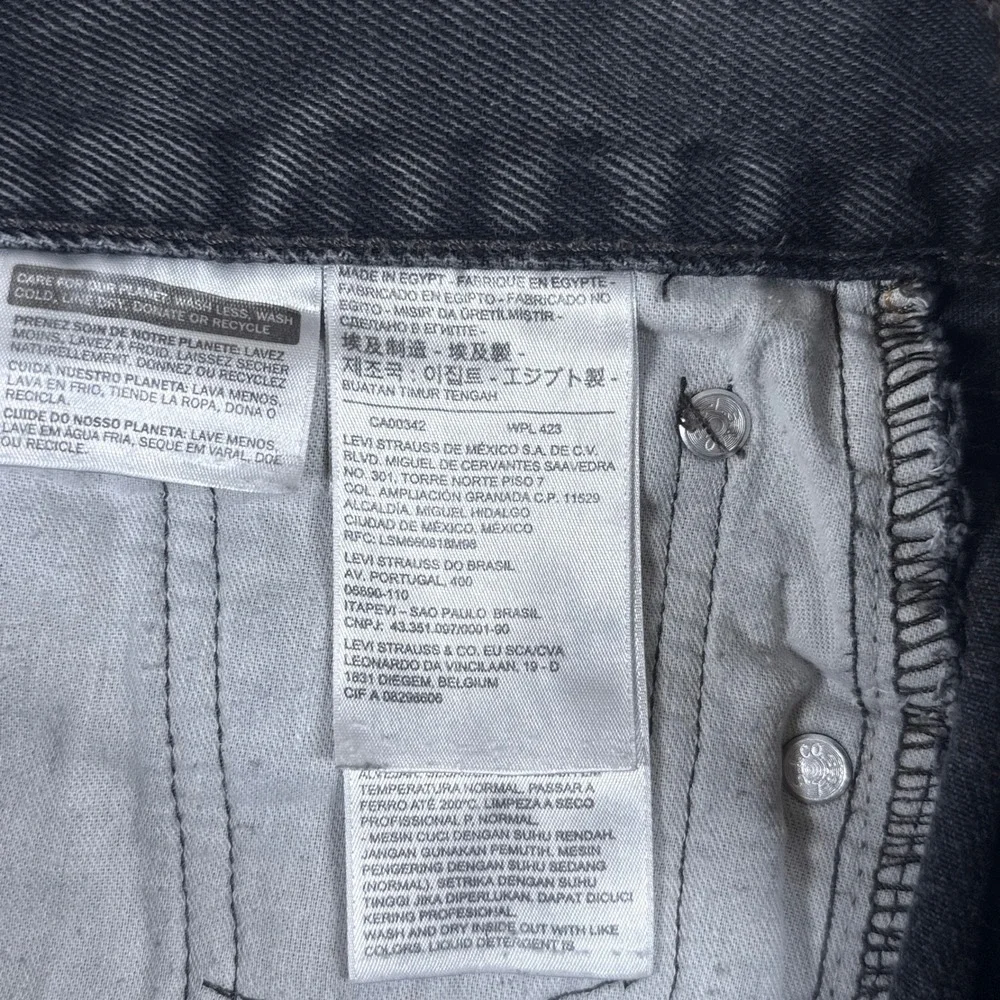 Levis 505 Jeans Mens 30x32 Black Straight Leg Denim Classic Workwear Casual